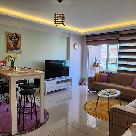 Апартаменты Cozy Sea View Next To The Beach, In The Mid Of The Market, Saturday Bazar, Restaurants & Bars Etc, Alanya Mahmutlar! Экстерьер фото